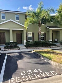 Building Photo - 8541 Brushleaf Way