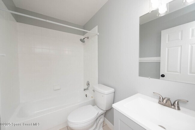 Building Photo - 4479 Barna Ave