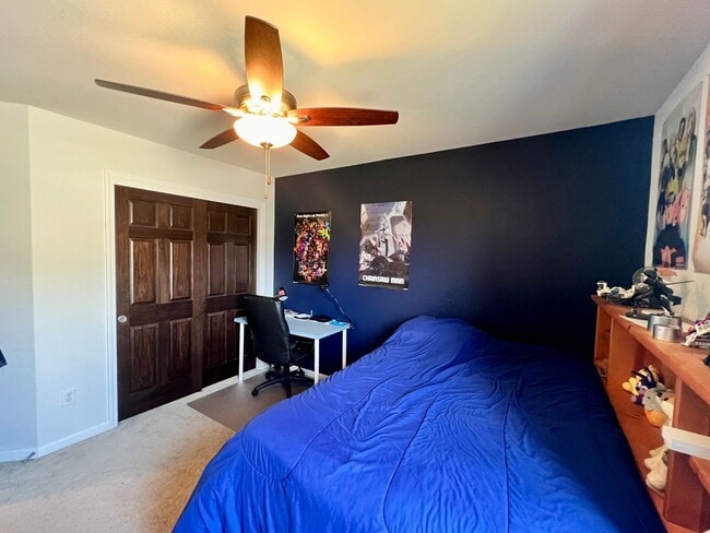 Building Photo - Menomonee Falls Single Family Home for Rent!