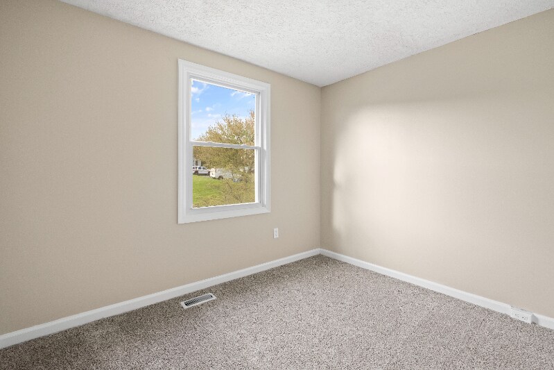 Building Photo - 131 Spruce Woods Ct