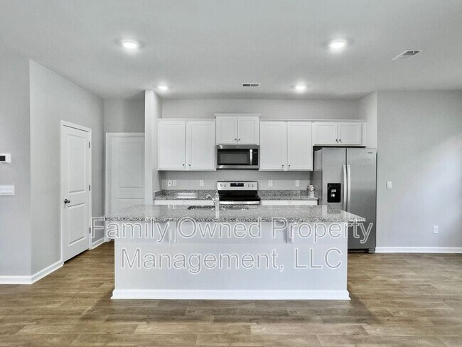 Building Photo - 422 Blue Elderberry Run