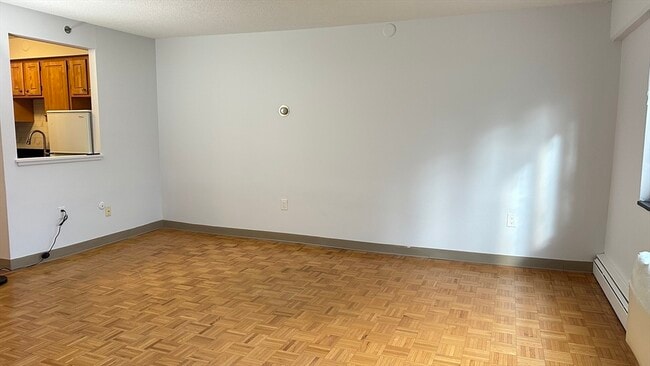 Building Photo - 1025 Hancock St