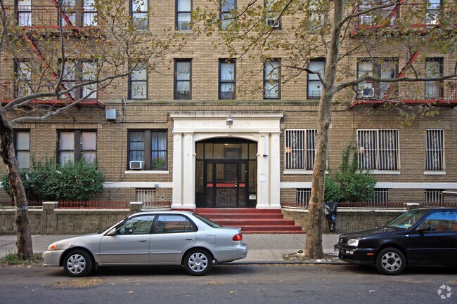 Building Photo - Monos Arms