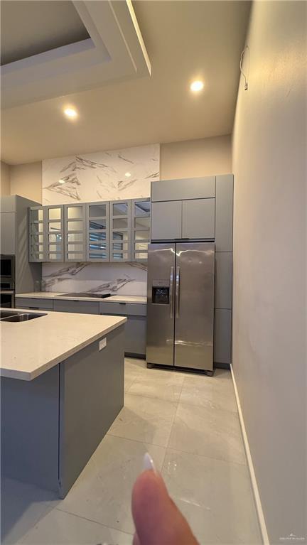 Building Photo - 27 Viola St