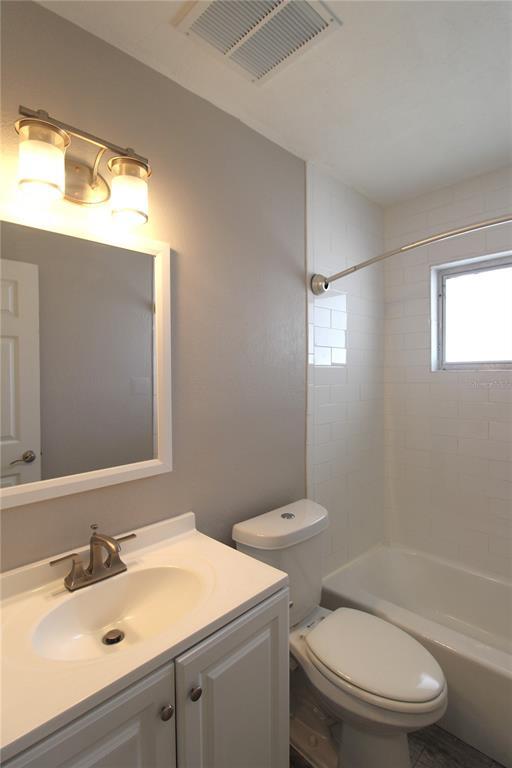 Building Photo - 6371 Gateway Ave