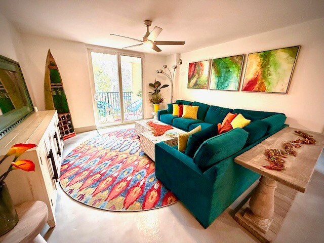 Livingroom - 520 SE 5th Ave