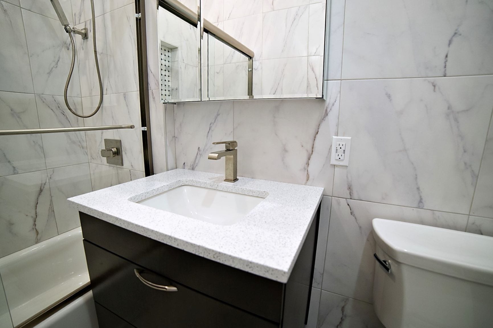 Building Photo - 415 New York Ave