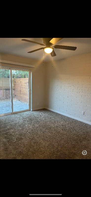 Building Photo - 813 E Marlette Ave