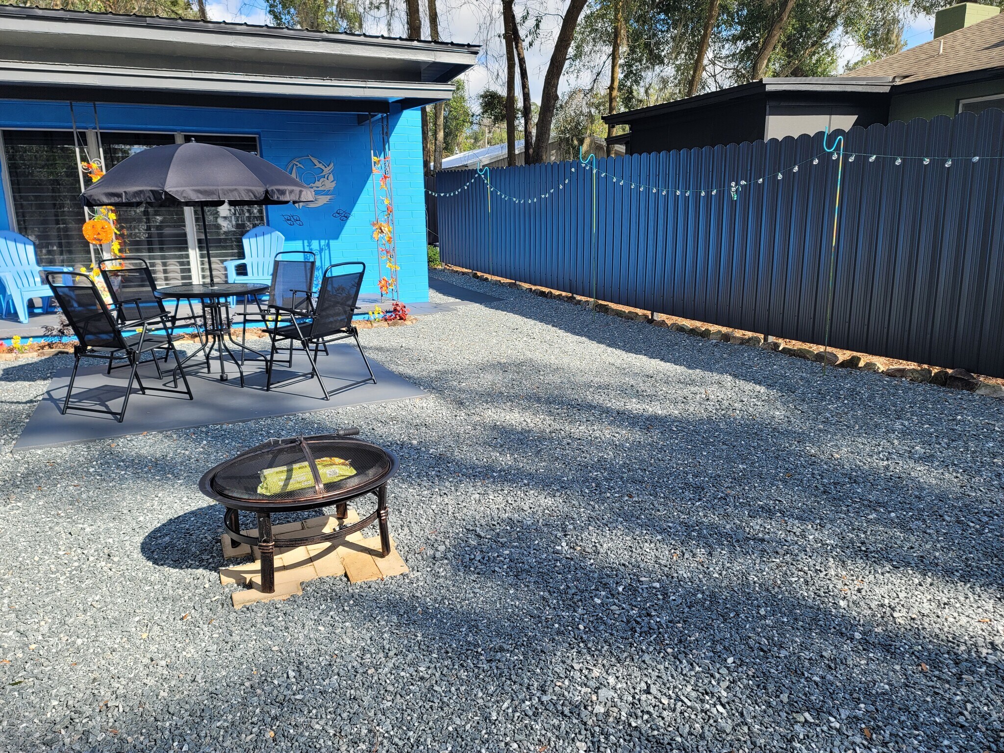 Building Photo - 5321 NE 29th St