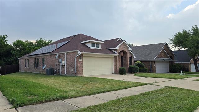 Building Photo - 4255 Fall Creek Dr