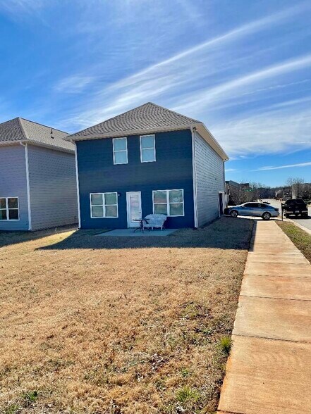 Building Photo - 6036 Stonewater Ct NW