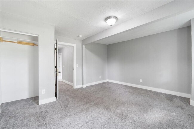 Building Photo - 1218 Brown St