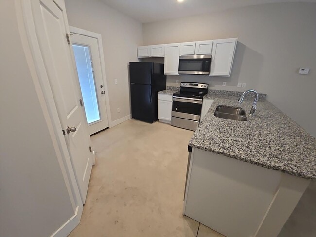 Building Photo - Charming Single-Family Home in Valley Cent...