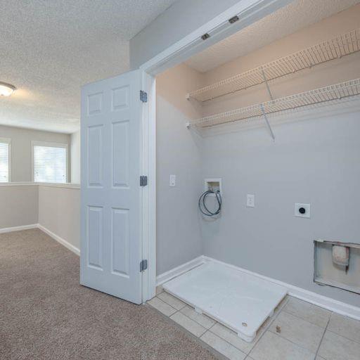 Building Photo - 3232 Glenloch Pl
