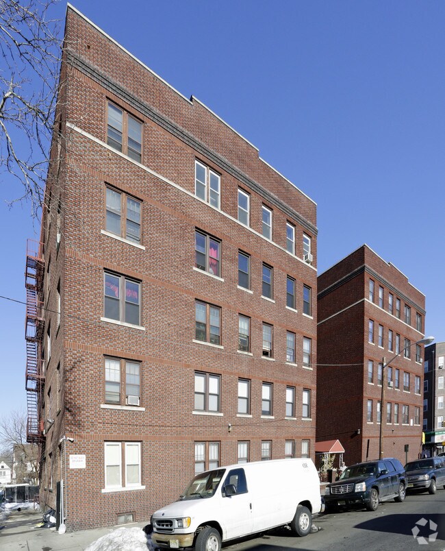 272 Gregory Ave Passaic, NJ Apartment Finder