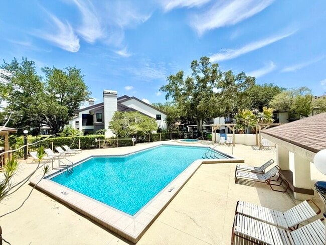 Building Photo - 1723 Cypress Trace Dr