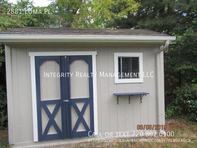 Building Photo - 2881 Loma Pl