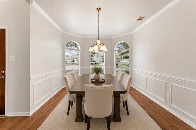 Building Photo - 21915 Sunvolt Ct
