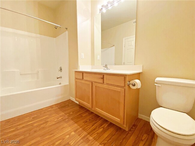 Building Photo - 50 Aura de Blanco St