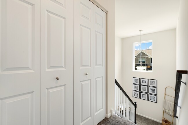 Building Photo - 13916 S Addison Trail