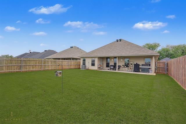Building Photo - 3346 Grand Lake Dr