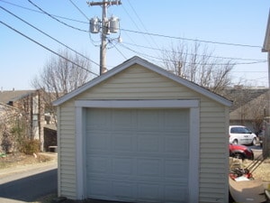 Building Photo - Affordable 2 BR 1 bath House in Branson, MO
