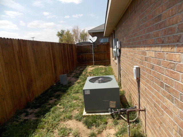 Building Photo - 5409 Wimberley St