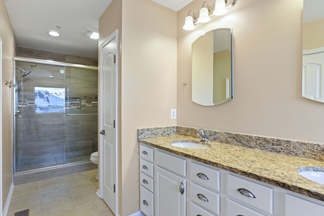 Building Photo - Hanover, MD