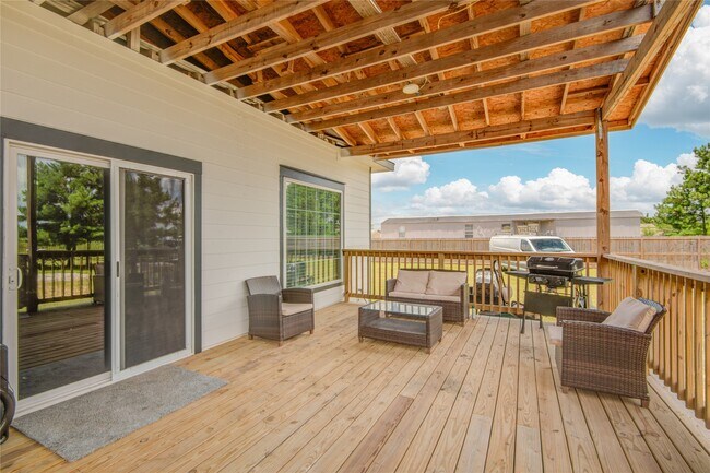 Building Photo - 582 Rd 5707