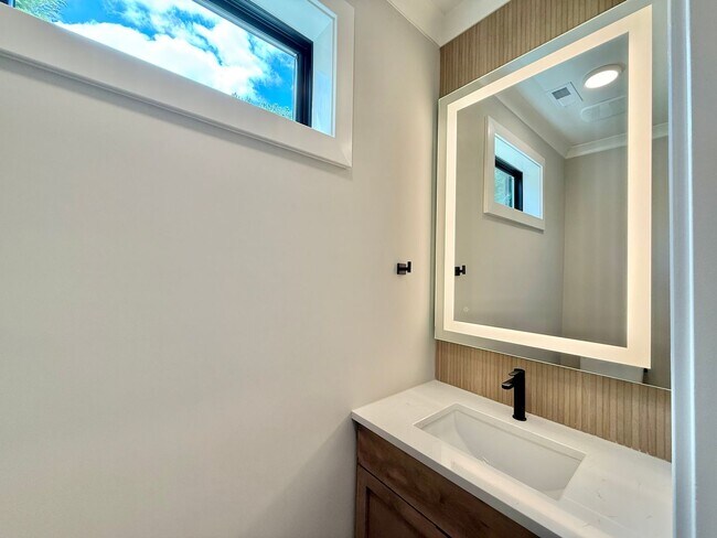 Building Photo - Brand New Luxury 3BD, 2.5BA Downtown Raleigh Townhome with a Private Fenced Yard, No Shared Walls...