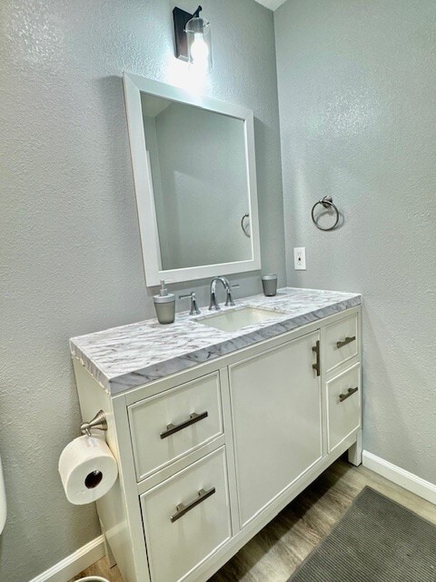 Building Photo - 5030 Valley Crest Dr