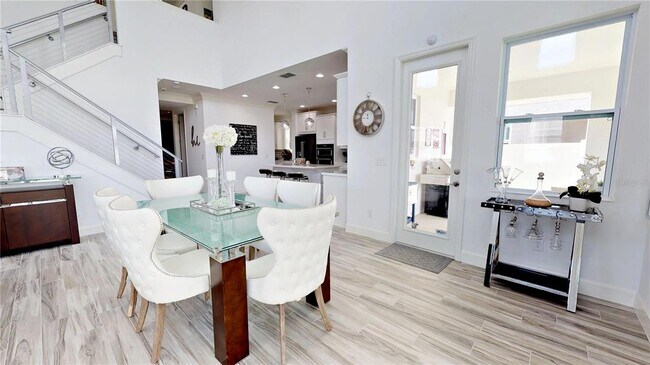 Building Photo - 6160 Hamlin Reserve Blvd