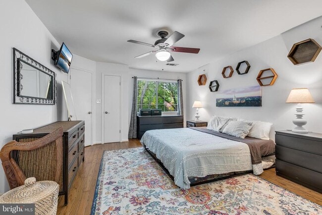 Building Photo - 10823 Hampton Mill Terrace