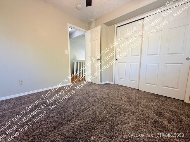 Building Photo - 537 Blossom Field Rd