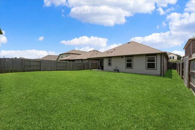Building Photo - 11251 Stirton Dr