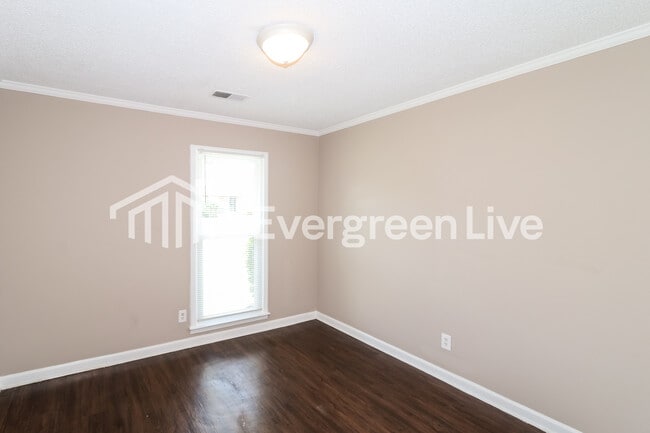 Building Photo - 4124 Glenroy Dr