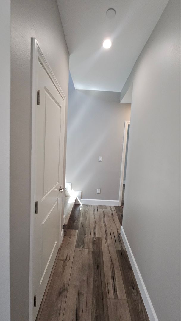 Building Photo - 1536 E