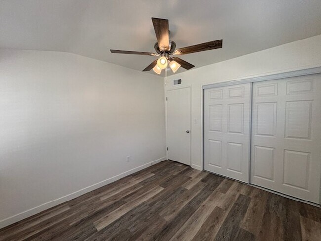 Building Photo - 5704 Wisteria Dr