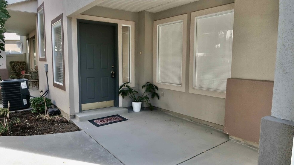 Building Photo - 2918 N 1310 W