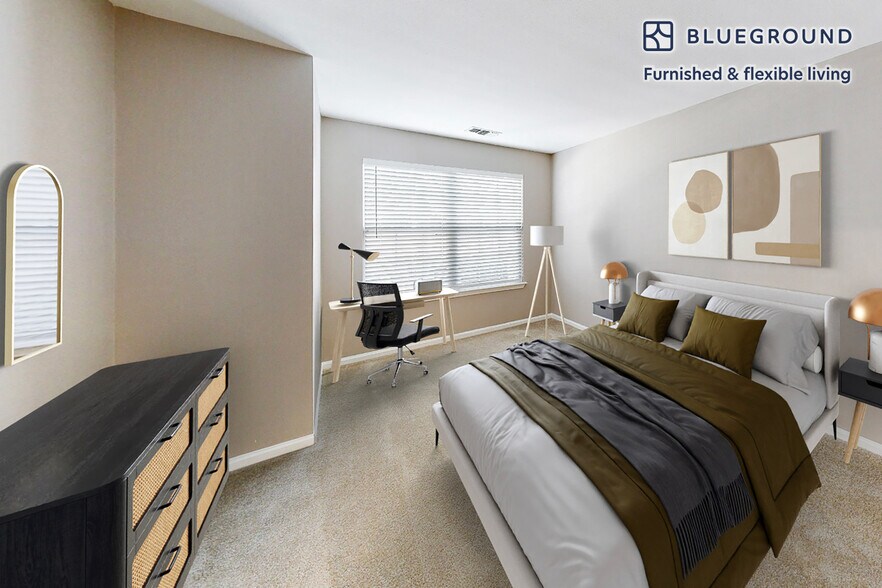 Building Photo - 100 Court N Dr