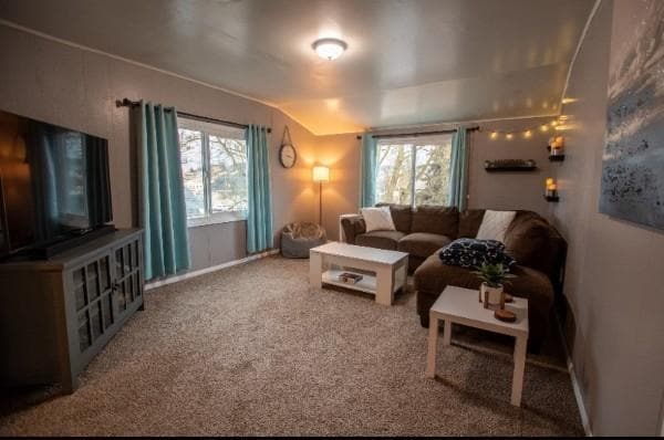 Building Photo - 1316 W Dean Ave