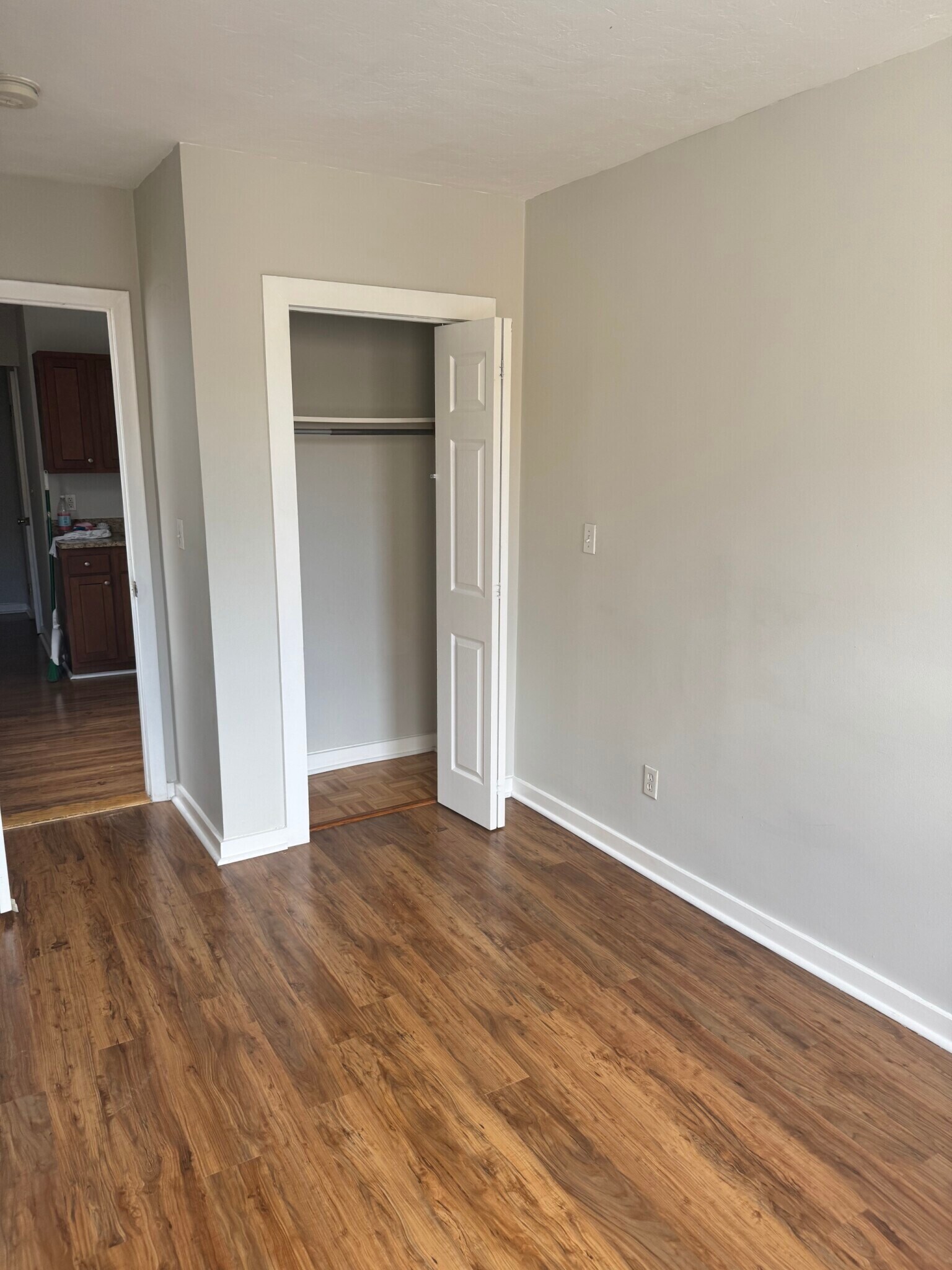 Building Photo - 224 Hanover St