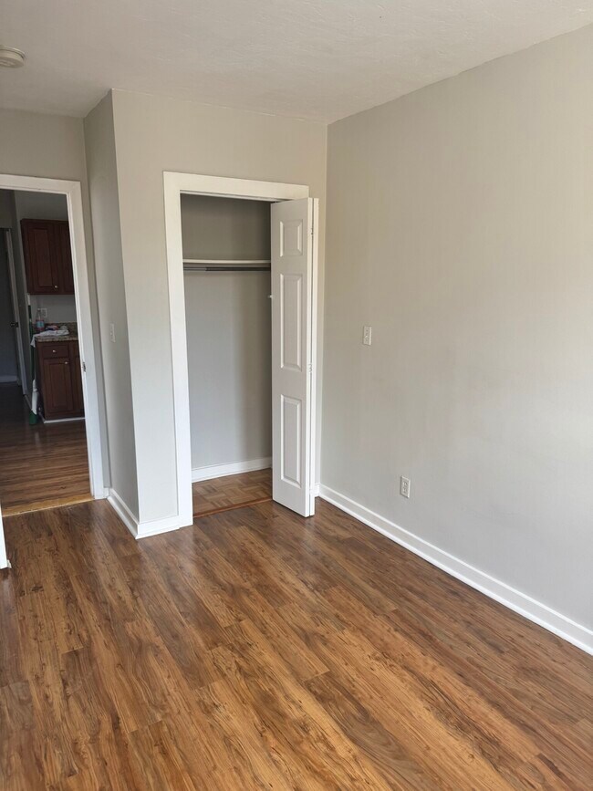 Building Photo - 224 Hanover St