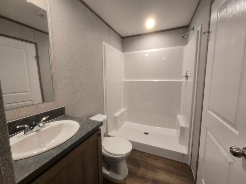 Building Photo - 3510 N 9th St