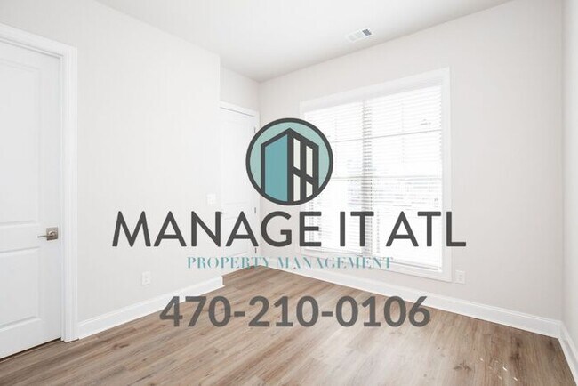 Building Photo - Beautiful 4 bedroom house - Peeachtree Rid...