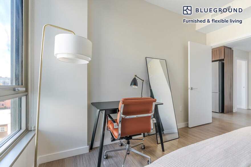 Building Photo - 301 M St SW