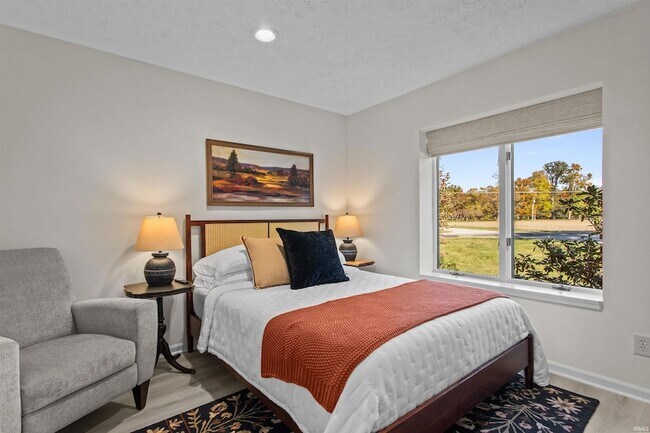 Building Photo - 2083 W 425 N