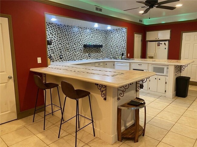 Building Photo - 1256 Chambers Rd