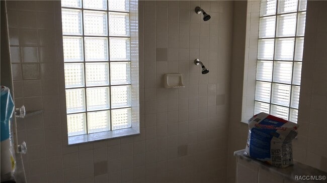 Building Photo - 3150 E Sweet Meadow Ct