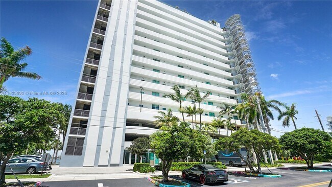 Building Photo - 7934 West Dr